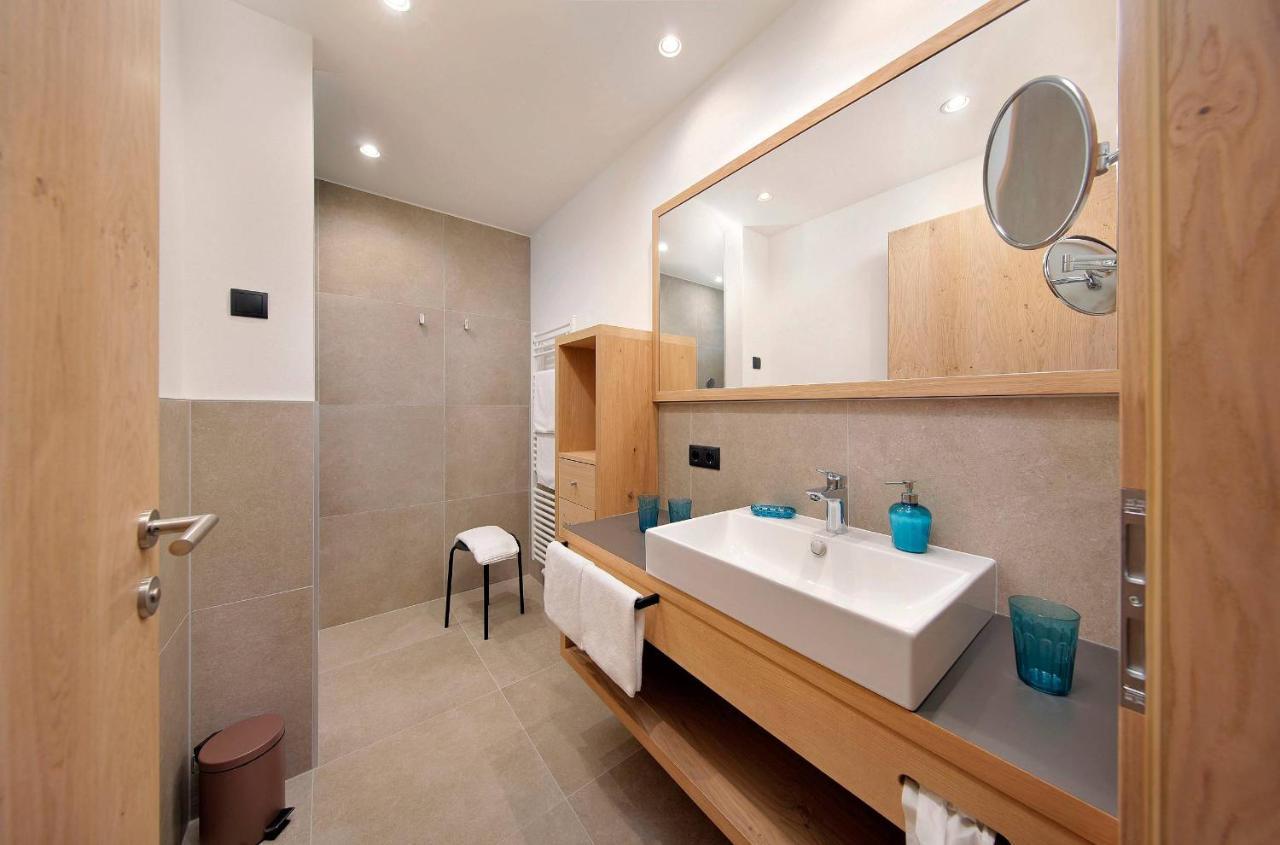 Appartement-Hotel Anthea ティローロ エクステリア 写真
