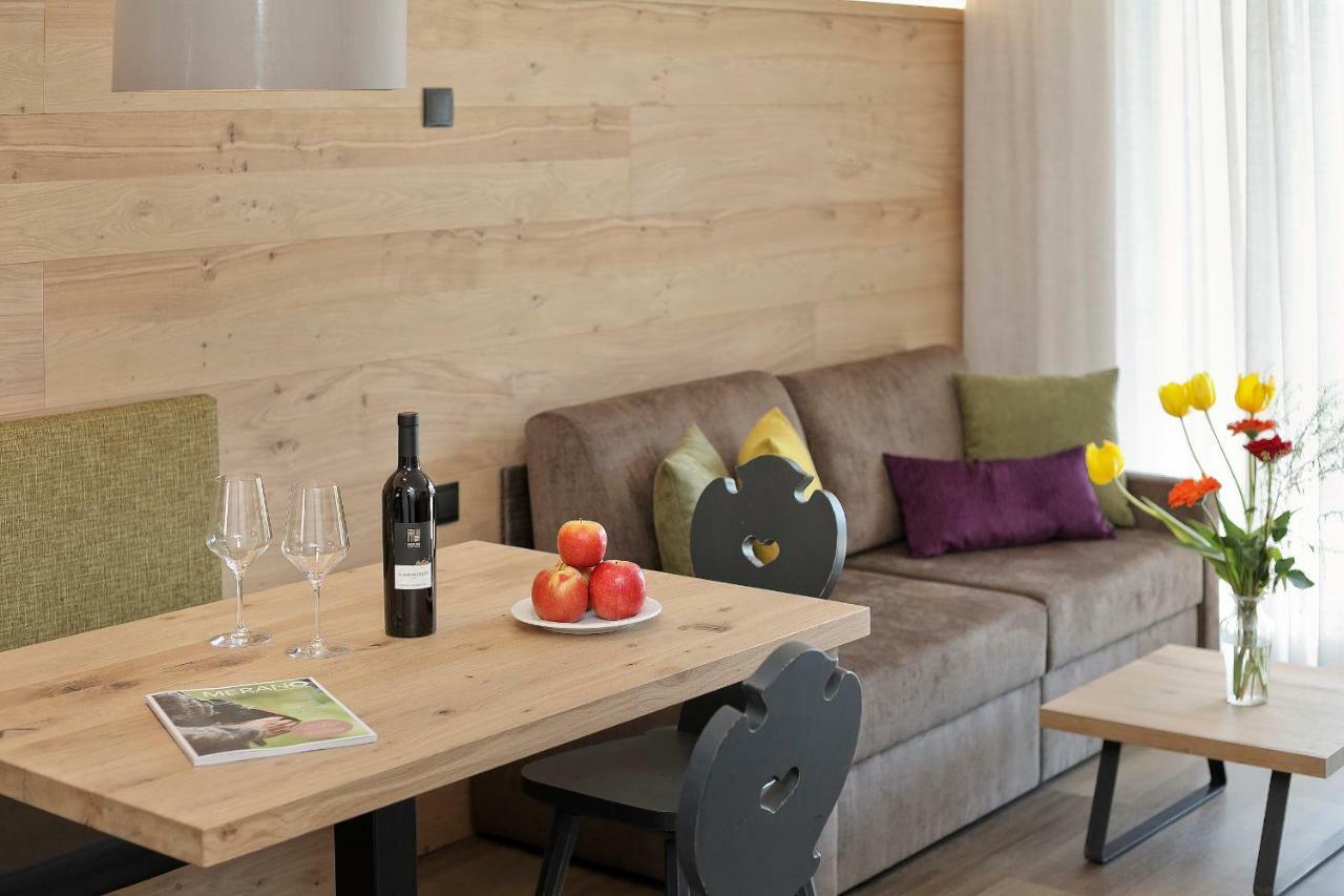 Appartement-Hotel Anthea ティローロ エクステリア 写真